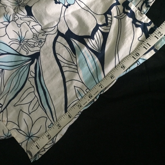 Vintage Y2K Tropical Floral Tie Back Halter Top - Picture 5 of 12